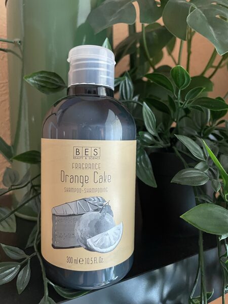 BES FRAGRANCE šampūns ar apelsīnu kūkas aromātu 300ml